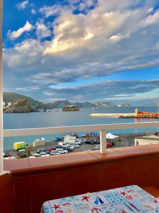Ponza Holiday Homes - Porto Exteriör bild